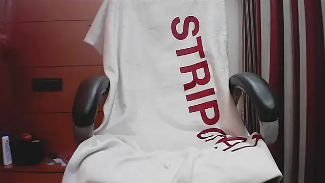 collage hoty online show from 12.17.25