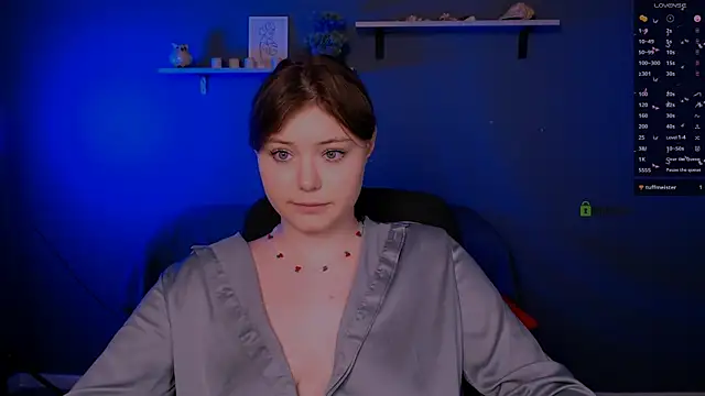 Snapshot of nikole_kitt chatting on 12.01.25 nikole kitt online show from 12.01.25