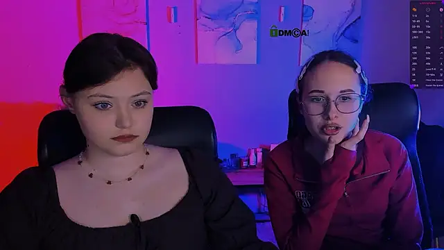 Snapshot of nikole_kitt chatting on 02.04.26 nikole kitt online show from 02.04.26