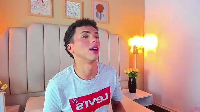 SEANTROYY online show from 10.22.25