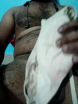 Newalcock online show from 10.13.25