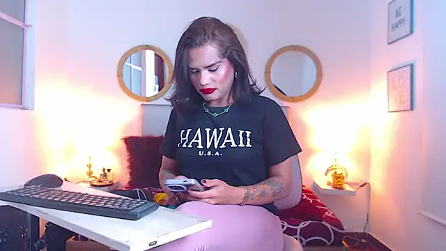 Snapshot of zoe_hecate_sexx chatting on 02.25.26 zoe hecate sexx online show from 02.25.26