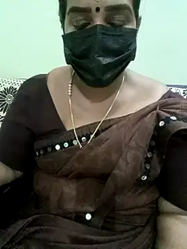 Snapshot of aila98 chatting on 02.14.25 aila98 online show from 02.14.25