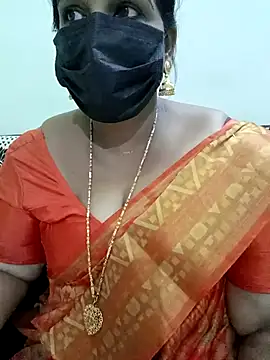 Snapshot of aila98 chatting on 02.18.25 aila98 online show from 02.18.25