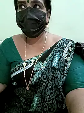 Snapshot of aila98 chatting on 03.01.25 aila98 online show from 03.01.25