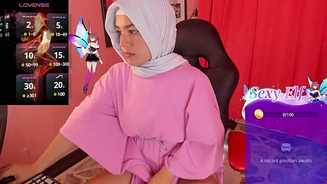 Snapshot of AliaAsad chatting on 03.15.25 AliaAsad online show from 03.15.25