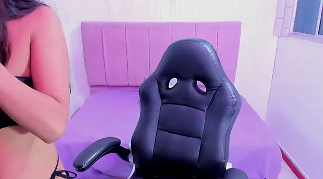 meggan 77 online show from 12.24.24