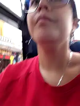 lara moon25 online show from 11.26.25