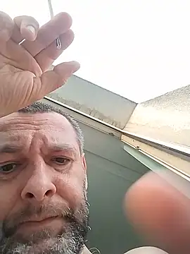 Snapshot of Andrzej-M chatting on 05.31.26 Andrzej-M online show from 05.31.26