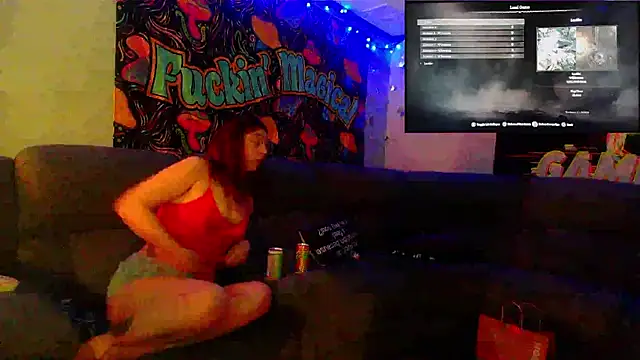 NovaLove2002 online show from 11.28.25