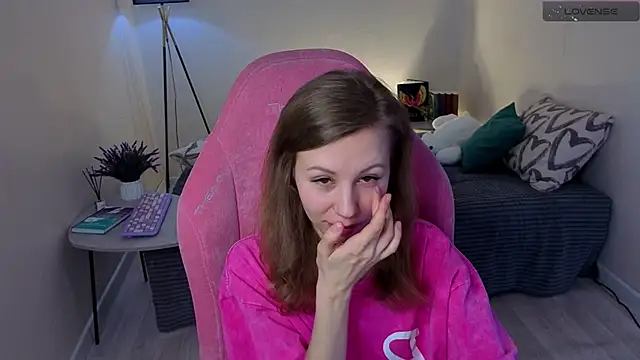 Lill Mary online show from 03.03.25