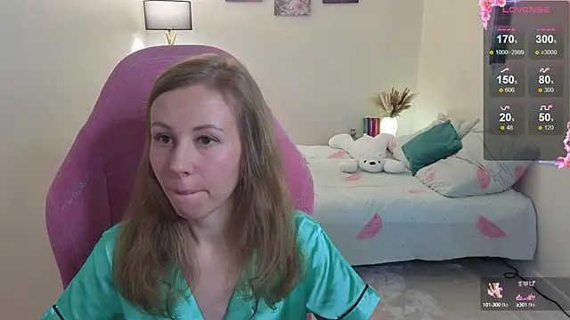 Lill Mary online show from 10.17.25