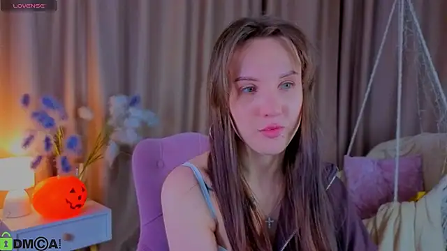 Snapshot of Wendy_mm chatting on 11.03.25 Wendy mm online show from 11.03.25