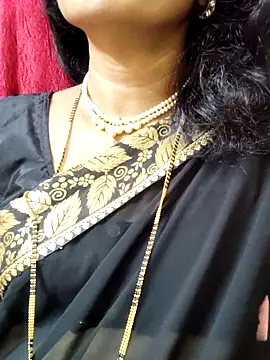 Snapshot of anuradha1432 chatting on 10.25.25 anuradha1432 online show from 10.25.25