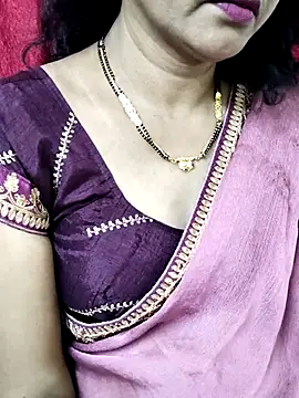 Snapshot of anuradha1432 chatting on 11.13.25 anuradha1432 online show from 11.13.25