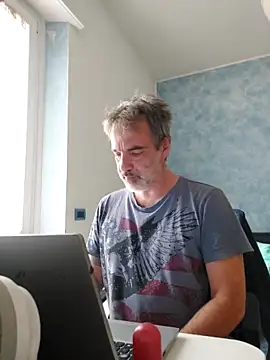 Snapshot of Marcolino183 chatting on 04.28.26 Marcolino183 online show from 04.28.26