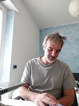 Snapshot of Marcolino183 chatting on 05.18.26 Marcolino183 online show from 05.18.26