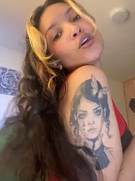 baby lizy online show from 10.20.25