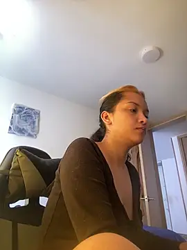 baby lizy online show from 11.08.25