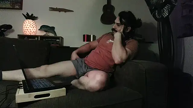 Mclozzz online show from 12.21.25