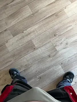 Snapshot of lescoquin2215 chatting on 10.06.25 lescoquin2215 online show from 10.06.25