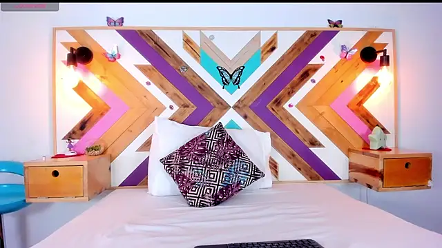 Katia Wilson online show from 10.01.25