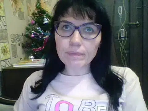CharmingCat321 online show from 12.10.24