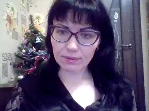 CharmingCat321 online show from 12.13.24