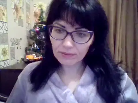 CharmingCat321 online show from 12.19.24