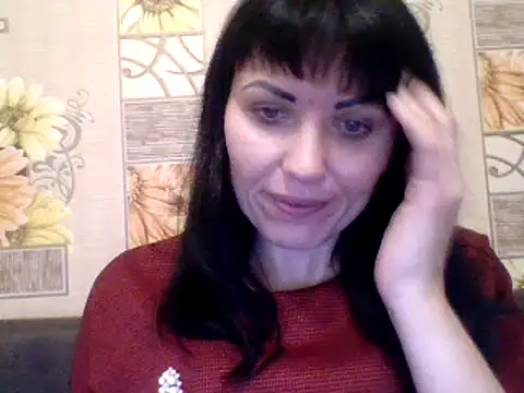 CharmingCat321 online show from 12.31.24