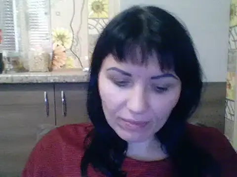 CharmingCat321 online show from 12.31.24