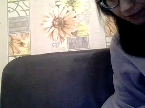 CharmingCat321 online show from 01.12.25