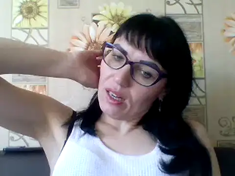 CharmingCat321 online show from 01.19.25