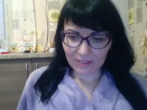 CharmingCat321 online show from 01.25.25