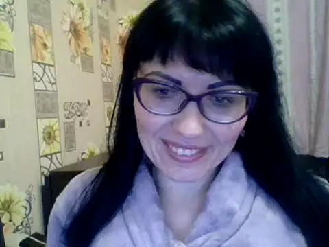 CharmingCat321 online show from 01.28.25