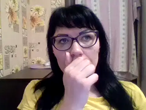CharmingCat321 online show from 01.31.25