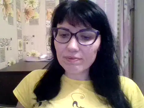 CharmingCat321 online show from 01.31.25