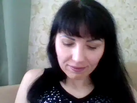CharmingCat321 online show from 02.25.25