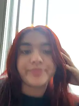 Snapshot of camianddanna chatting on 12.25.24 camianddanna online show from 12.25.24