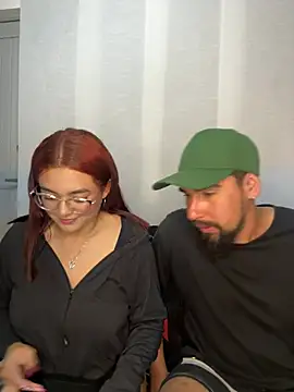 Snapshot of camianddanna chatting on 12.27.24 camianddanna online show from 12.27.24