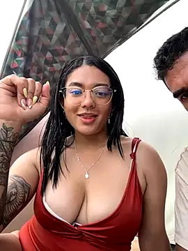 Snapshot of camianddanna chatting on 09.14.25 camianddanna online show from 09.14.25