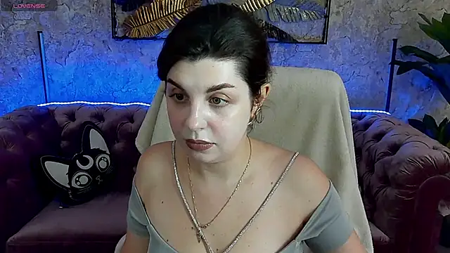 MirandaWong online show from 01.31.25