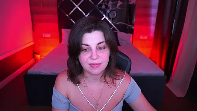 MirandaWong online show from 09.24.25