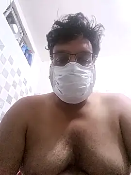 Snapshot of ridetoheaven chatting on 10.29.25 ridetoheaven online show from 10.29.25