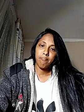 Snapshot of Indian-Seduction chatting on 11.05.25 Indian-Seduction online show from 11.05.25