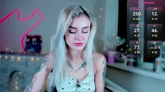  Ravenaa online show from 12.14.24