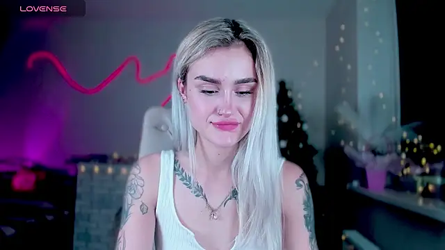  Ravenaa online show from 12.20.24