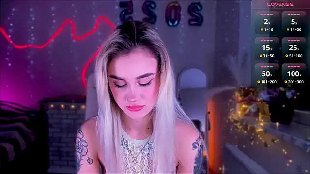  Ravenaa online show from 01.24.25