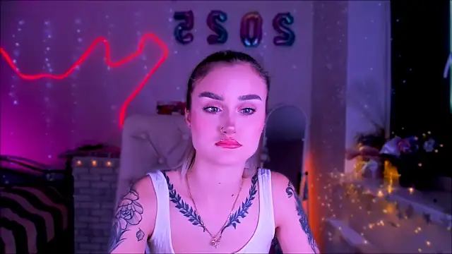  Ravenaa online show from 01.28.25