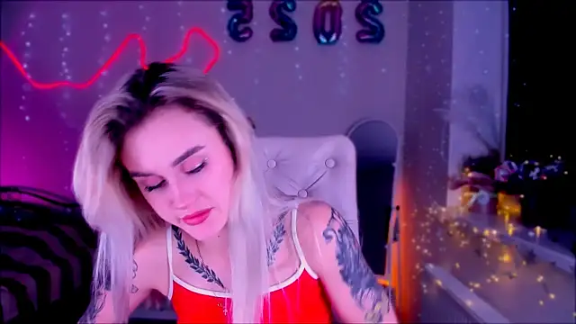  Ravenaa online show from 01.29.25